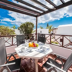 https://villa-aloe-with-pool-in-puerto-del-carmen.in-canary-islands.com